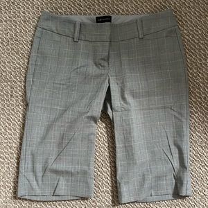 The Limited shorts. Gray plaid. Drew fit. Size 6.